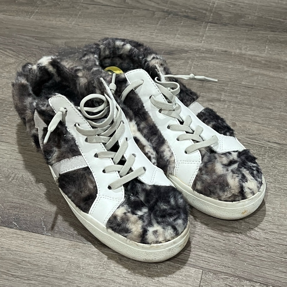 Women’s Sz 9 Vintage Havana VH Design Havanasnuggle Faux Fur Shoe Slippers